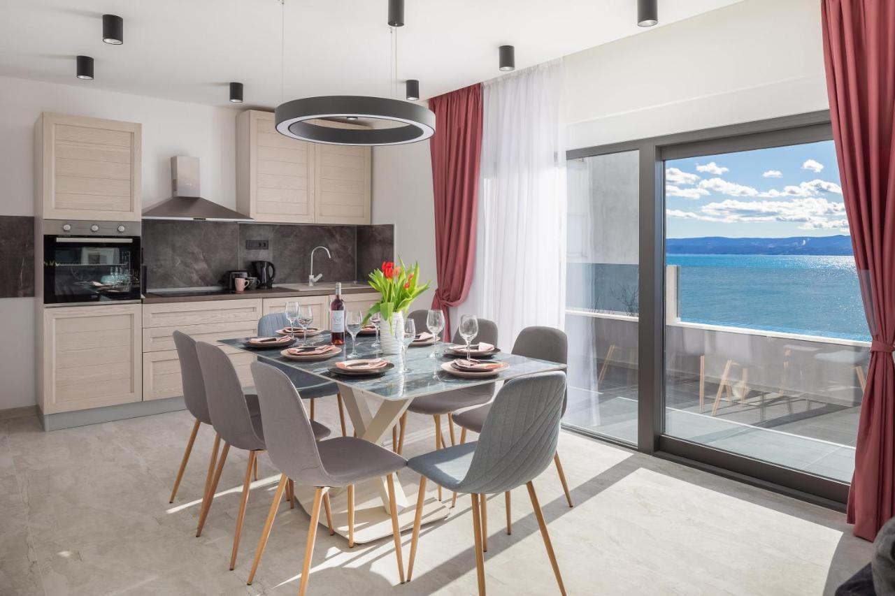Luxury Apartment Lorena - Private Heated Pool - Есенице Экстерьер фото